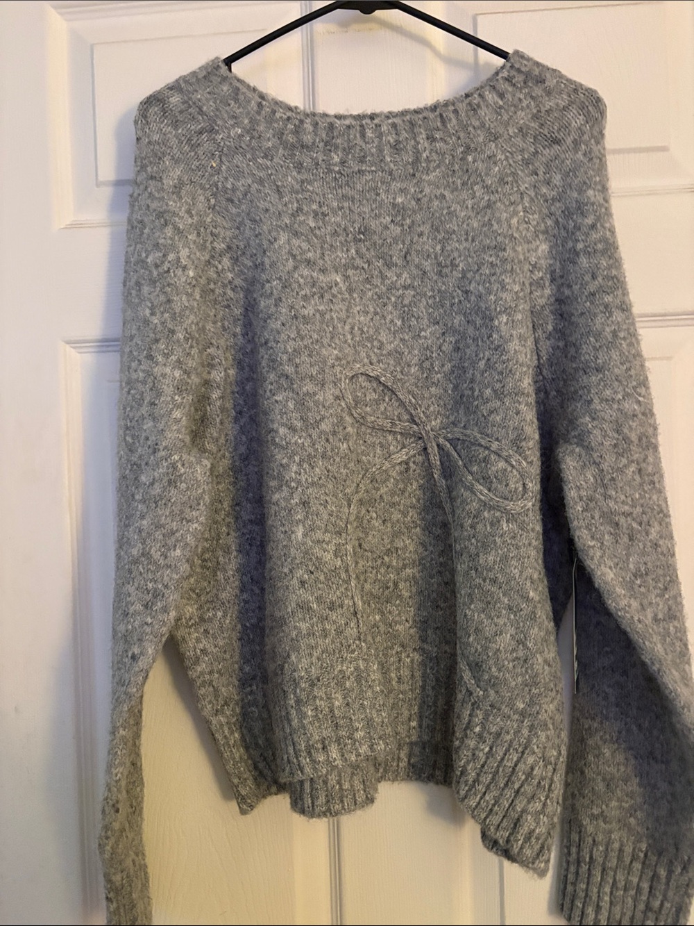 Terra & Sky Light Heather Gray Crewneck Sweater with Knit Bow